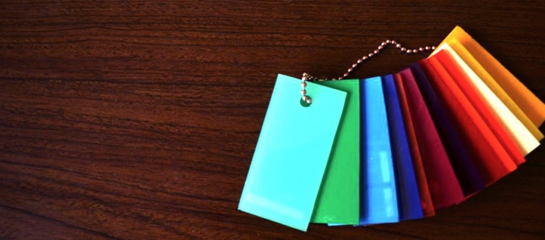 Características del corte acrílico