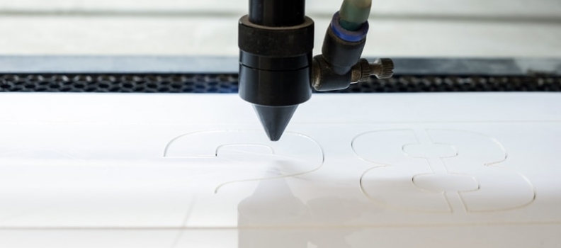 ¿En qué situaciones se puede utilizar el corte acrílico?